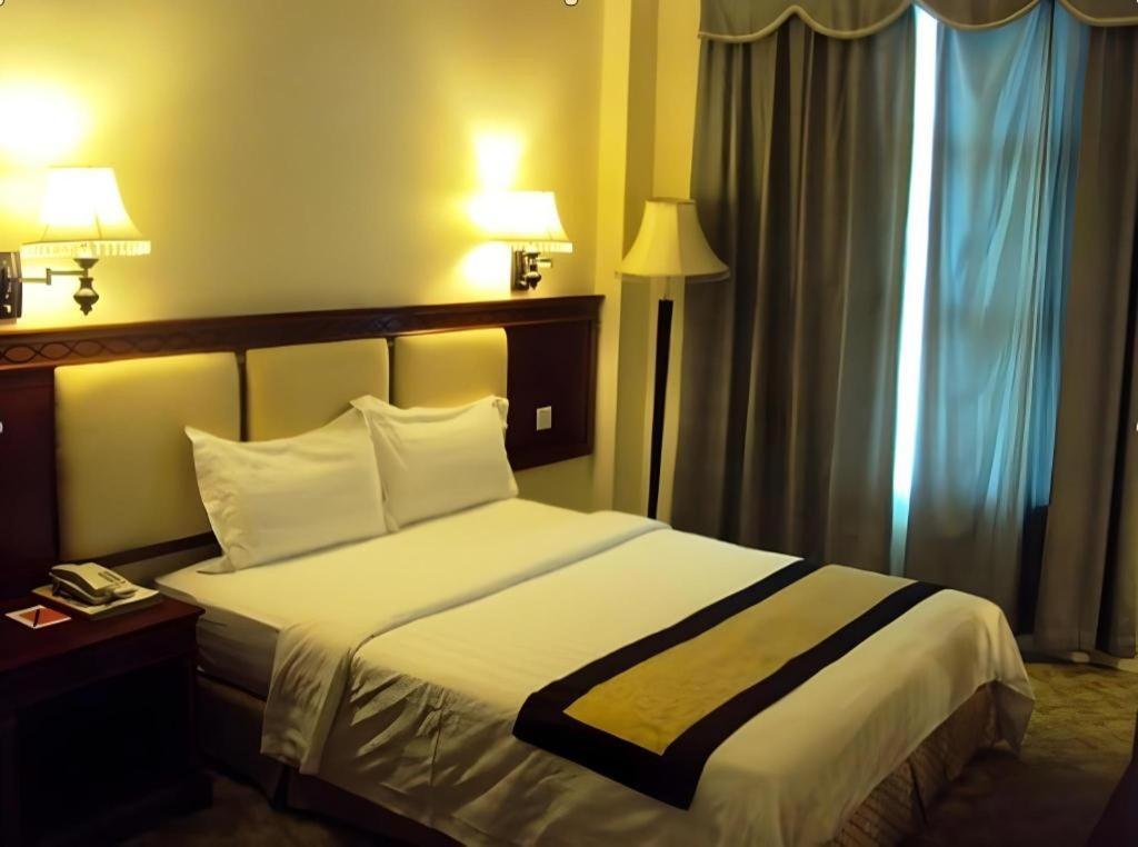 Mb Hotel Tawau Exterior photo